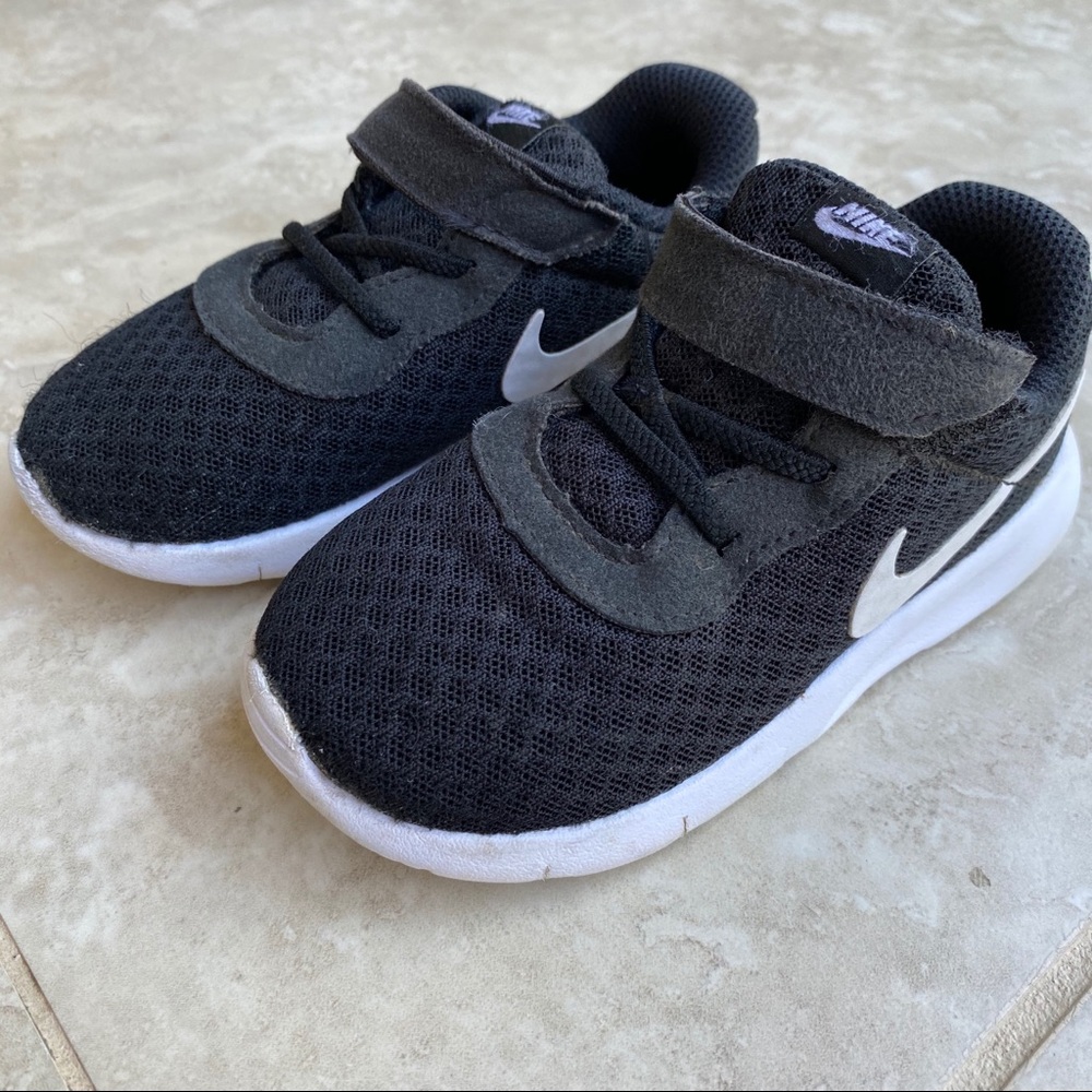 Nike Tanjun Toddler Shoe